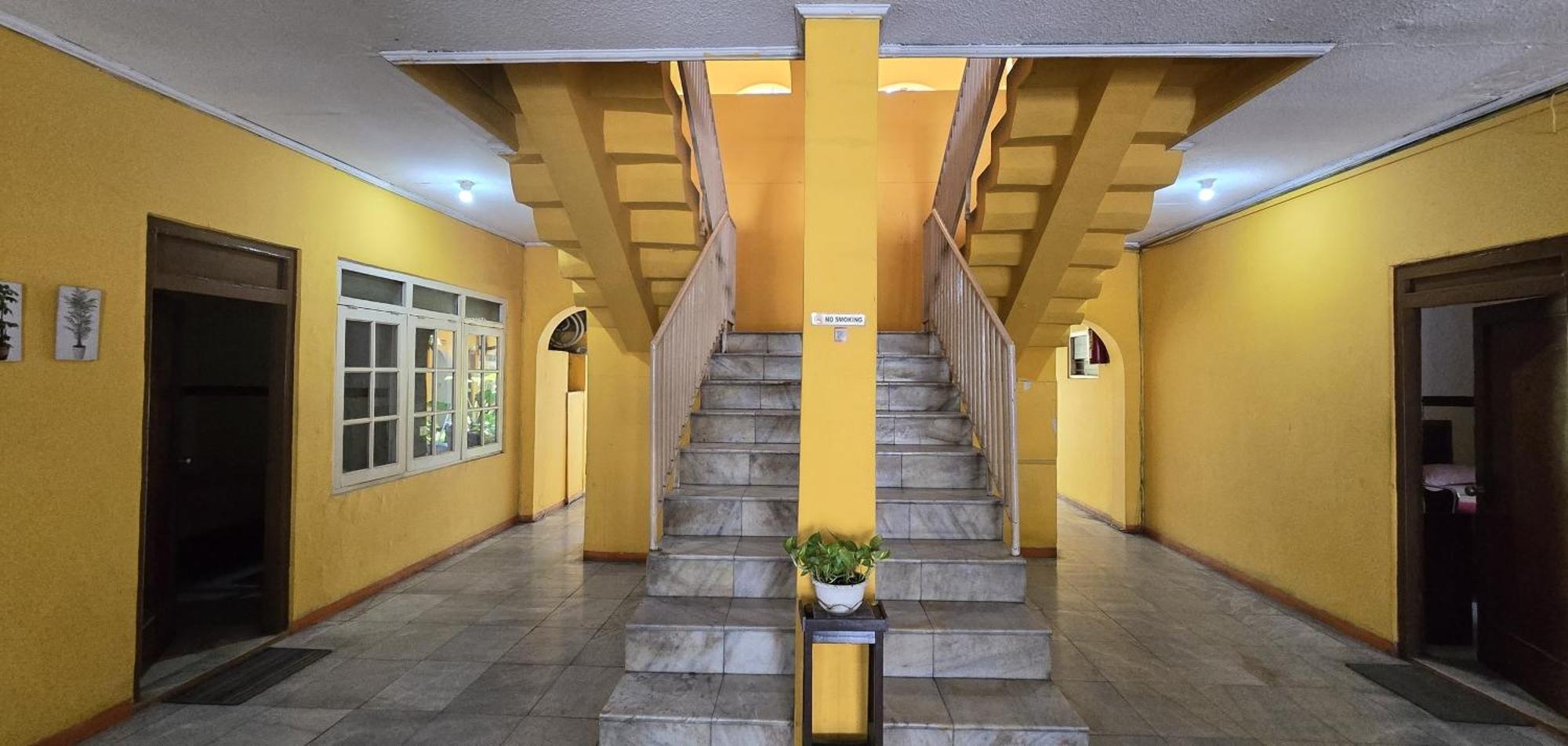 Hotel Tugu Asri Jakarta Kültér fotó