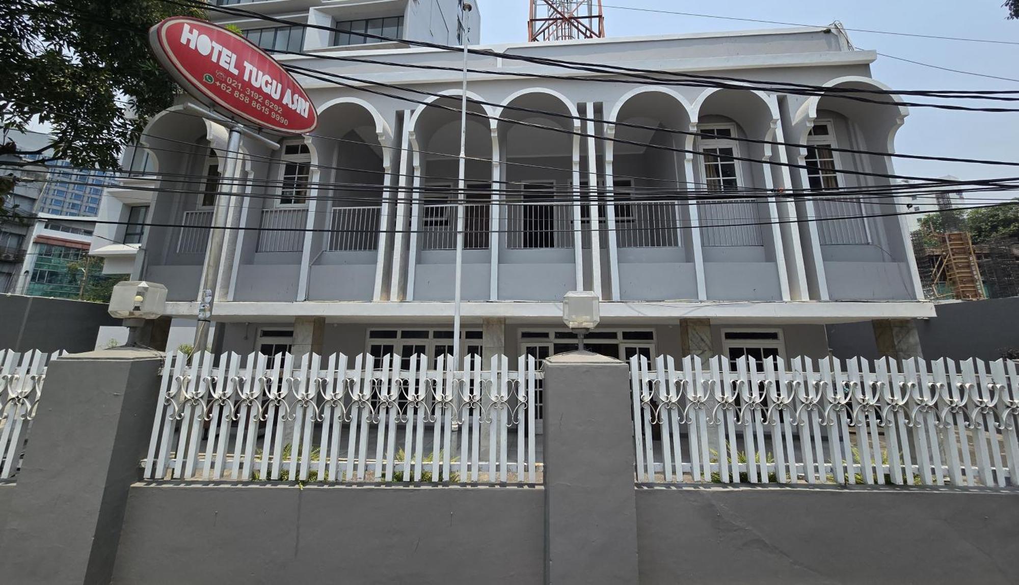 Hotel Tugu Asri Jakarta Kültér fotó